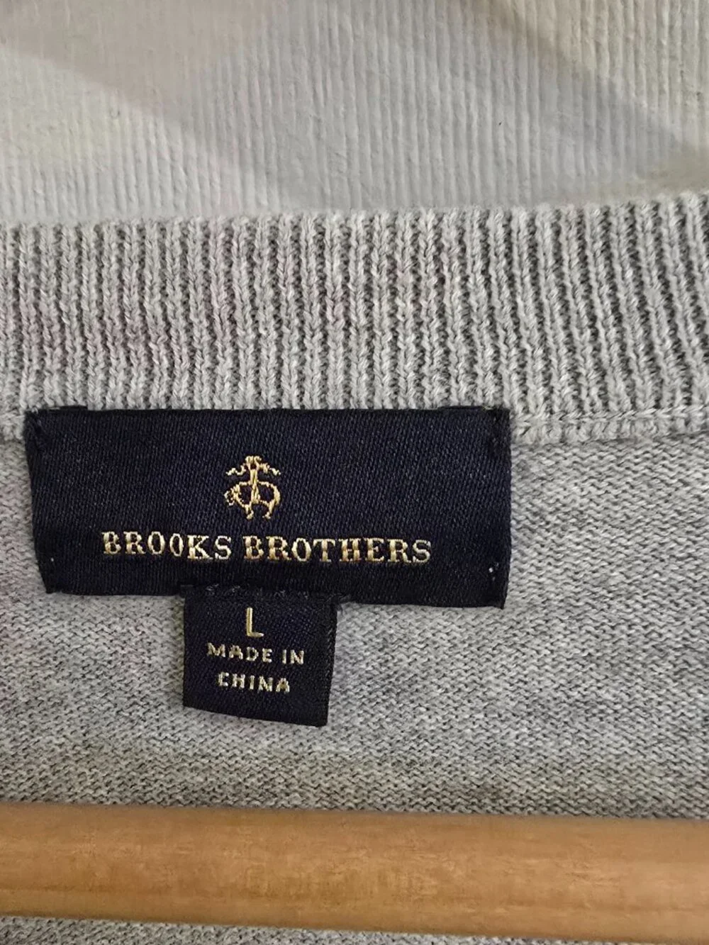 Brooks Brothers Men’s Gray V-Neck Sweater Combed Cotton Size L